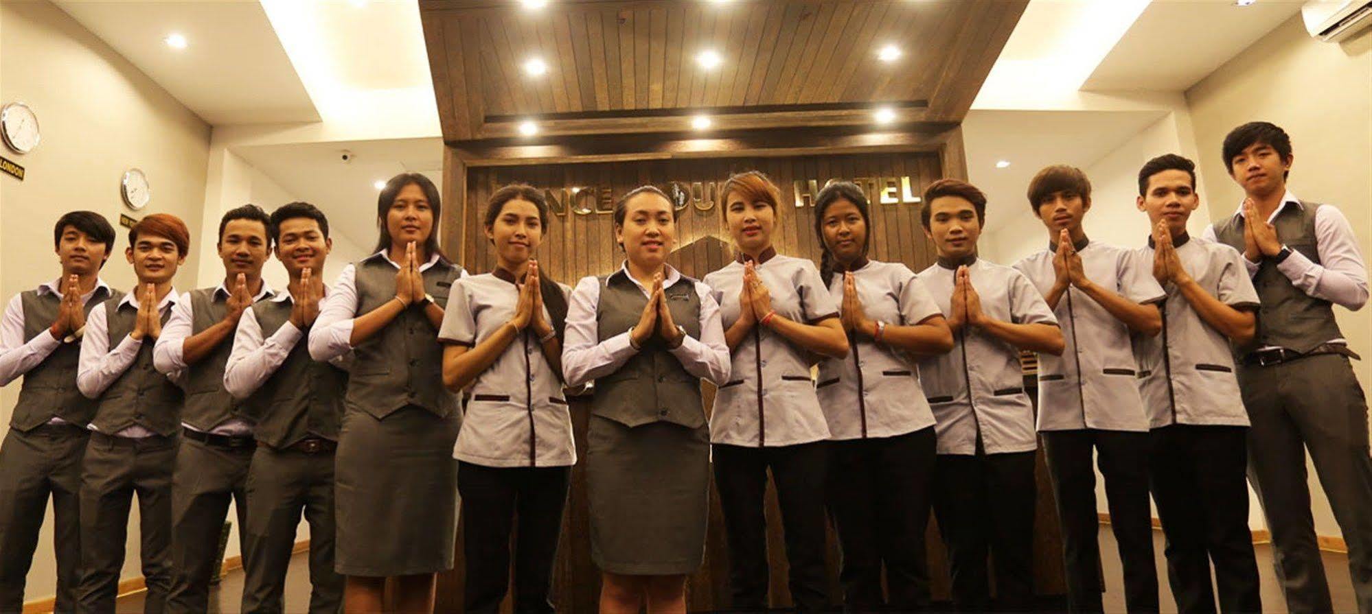 Secrets Hotel Cambodia Phnom Penh Exterior foto