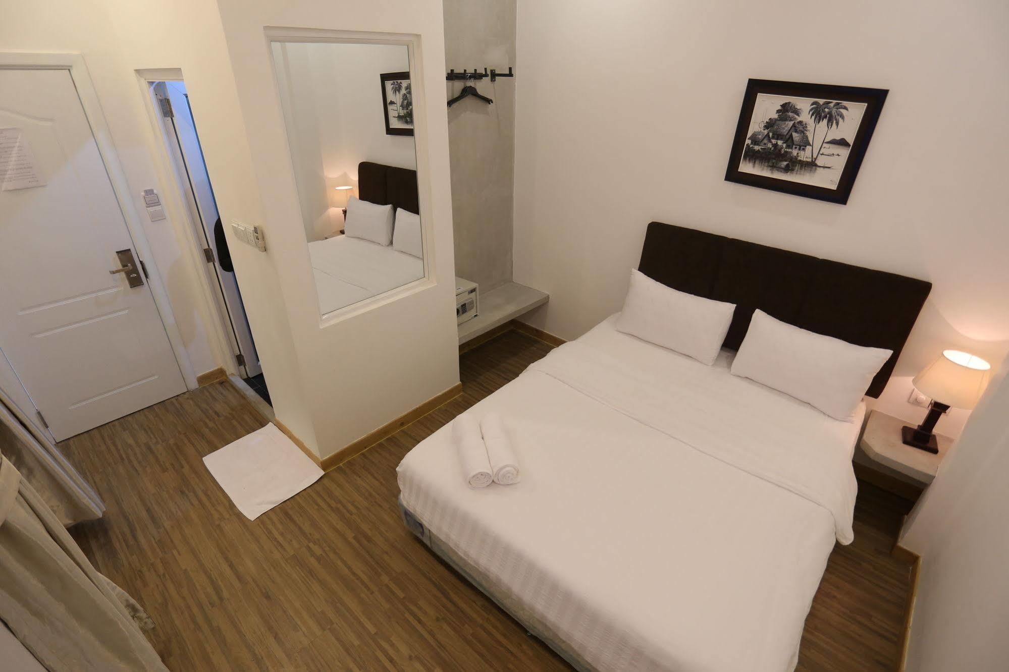 Secrets Hotel Cambodia Phnom Penh Exterior foto